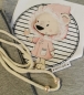Preview: Patch / Aufnäher  - Winterbär rosa Mantel - kleine Streifen