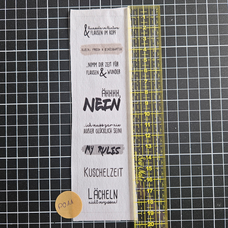 P011 - Labels zum selber schneiden 8 Stück - 3 €