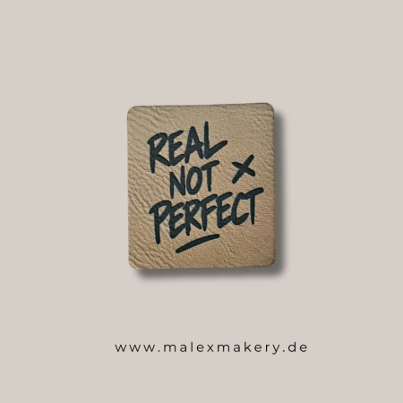 Label - " REAL NOT PERFECT " - ca. 4 cm x 5 cm - Kunstleder ++ Farbauswahl ++