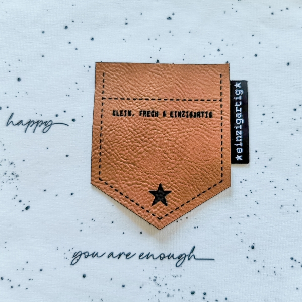 BIG Taschen-Label - "Klein, Frech & Einzigartig" STERN -  Höhe ca. 8 cm - Kunstleder ++ Farbauswahl ++