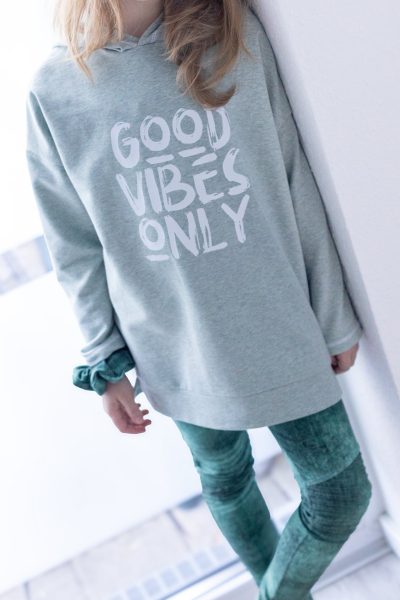Bügelbild - " GOOD VIBES ONLY " weiss  (2025)