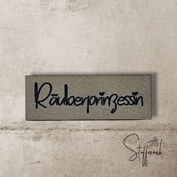 Label - Räuberprinzessin - ca. 1,5cm x 4,5cm - Kunstleder ++ Farbauswahl ++