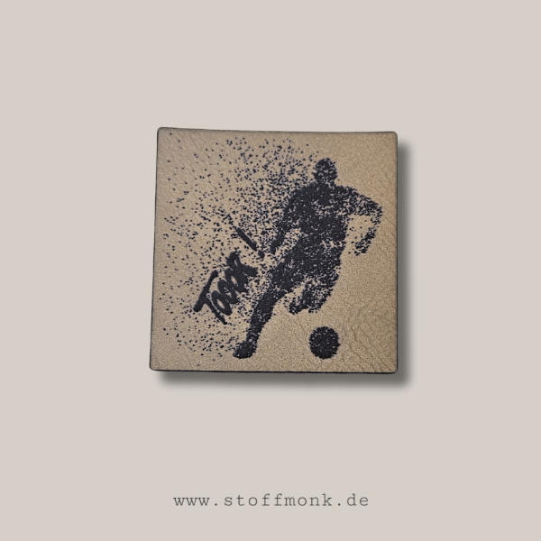 Label  " Fussballer mit Text (Tooor) " -  ca. 5 x 5 cm - Kunstleder ++ Farbauswahl ++