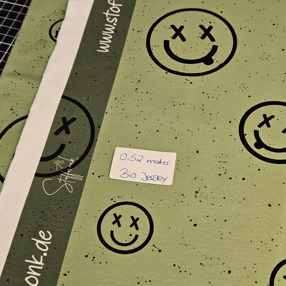 HS#21 - 0,52 Meter - Smilies #sage - Bio Jersey - statt 11,91€ -- NUR 8,34 €