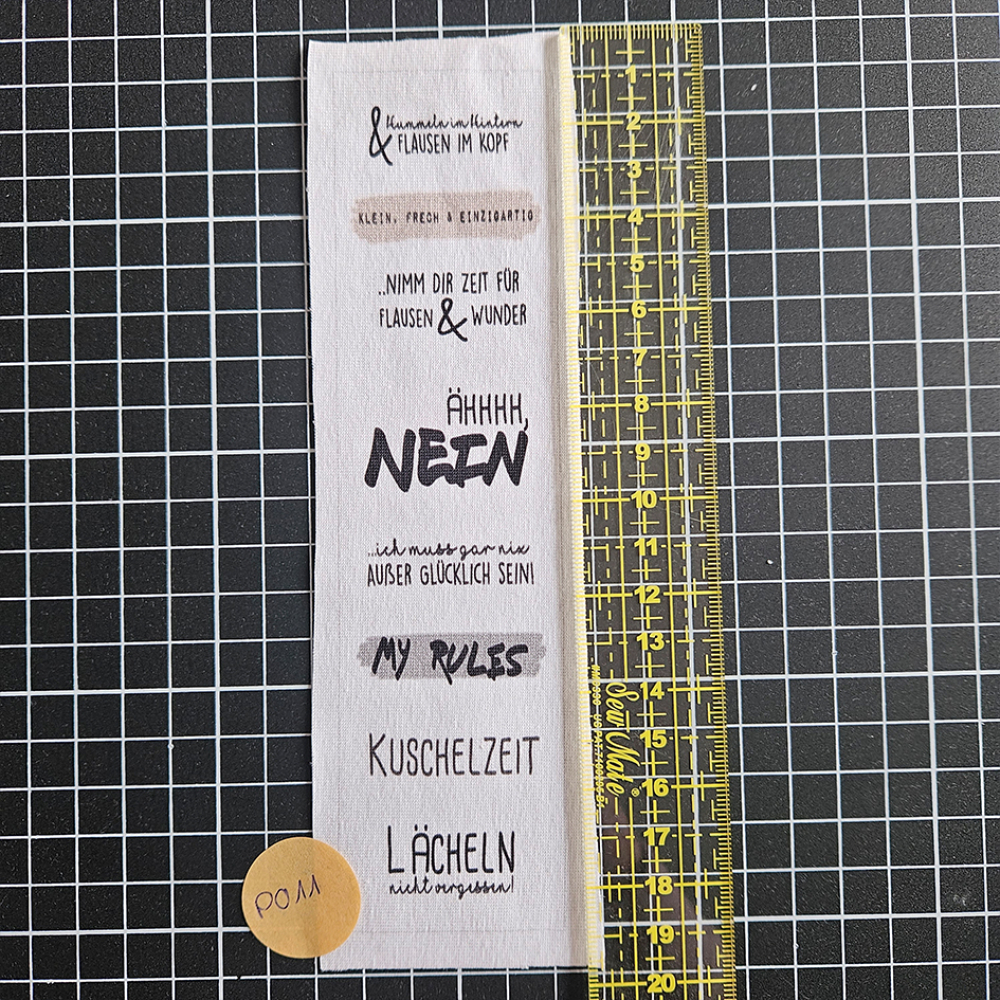 P011 - Labels zum selber schneiden 8 Stück - 3 €